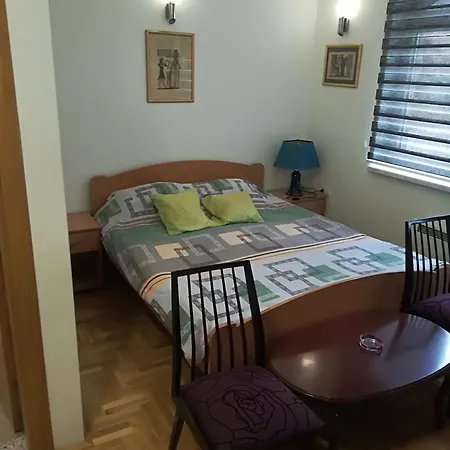 Stanisic Apartamento *